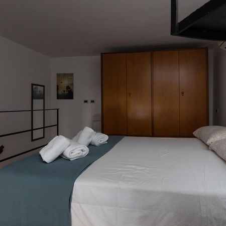 La Casa Del Cacciatore - Alloggio Con Terrazzo Apartment ปาแลร์โม ภายนอก รูปภาพ