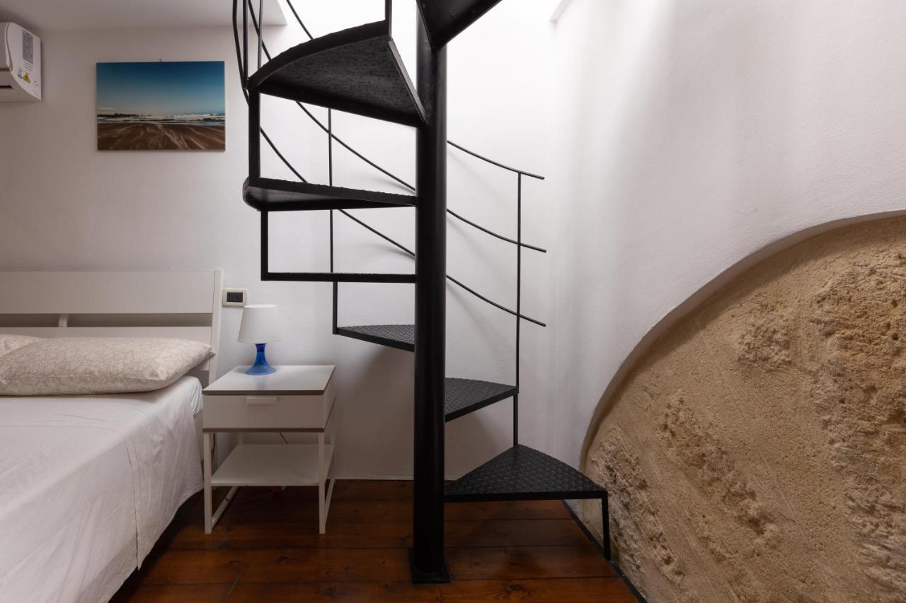 La Casa Del Cacciatore - Alloggio Con Terrazzo Apartment ปาแลร์โม ภายนอก รูปภาพ