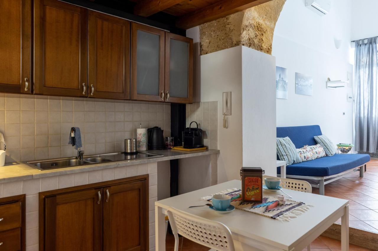 La Casa Del Cacciatore - Alloggio Con Terrazzo Apartment ปาแลร์โม ภายนอก รูปภาพ